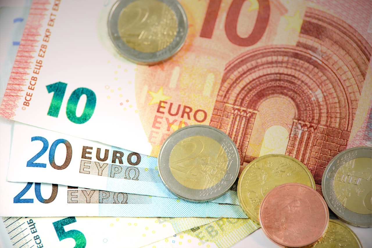 When Is The Best Time To Buy Euros With Australian Dollars 